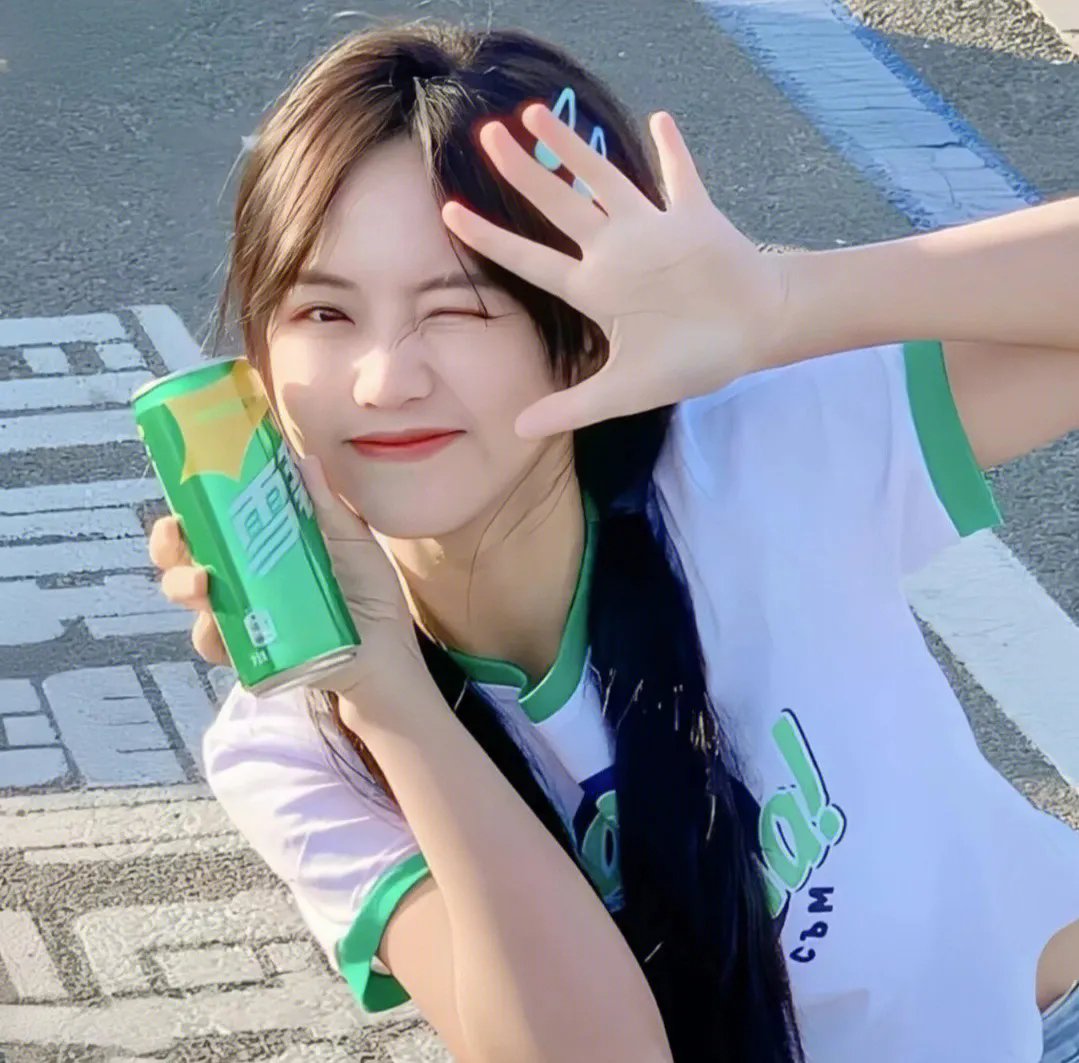 尼克·克罗尔：小小大男孩